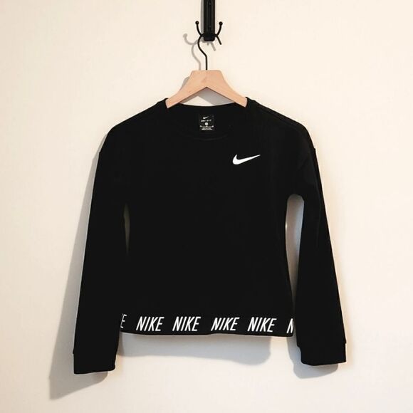 Nike Girls Black Crewneck Sweatshirt Size Medium - Picture 1 of 6